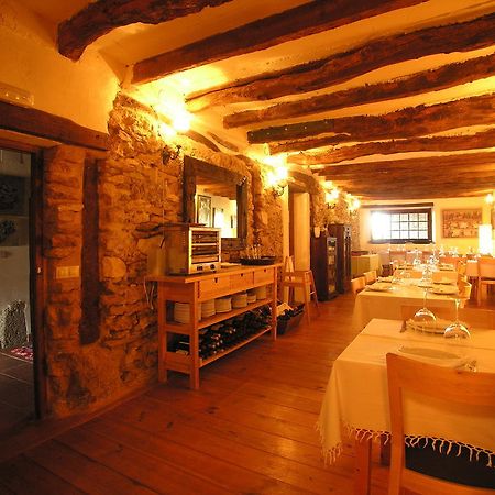 La Posada Del Pintor Tardajos Eksteriør bilde